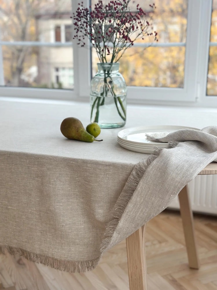Raw edge linen tablecloth in gray melange with fringes/stylish heavyweight linen tablecloth/linen farm style tablecloth/free shipping