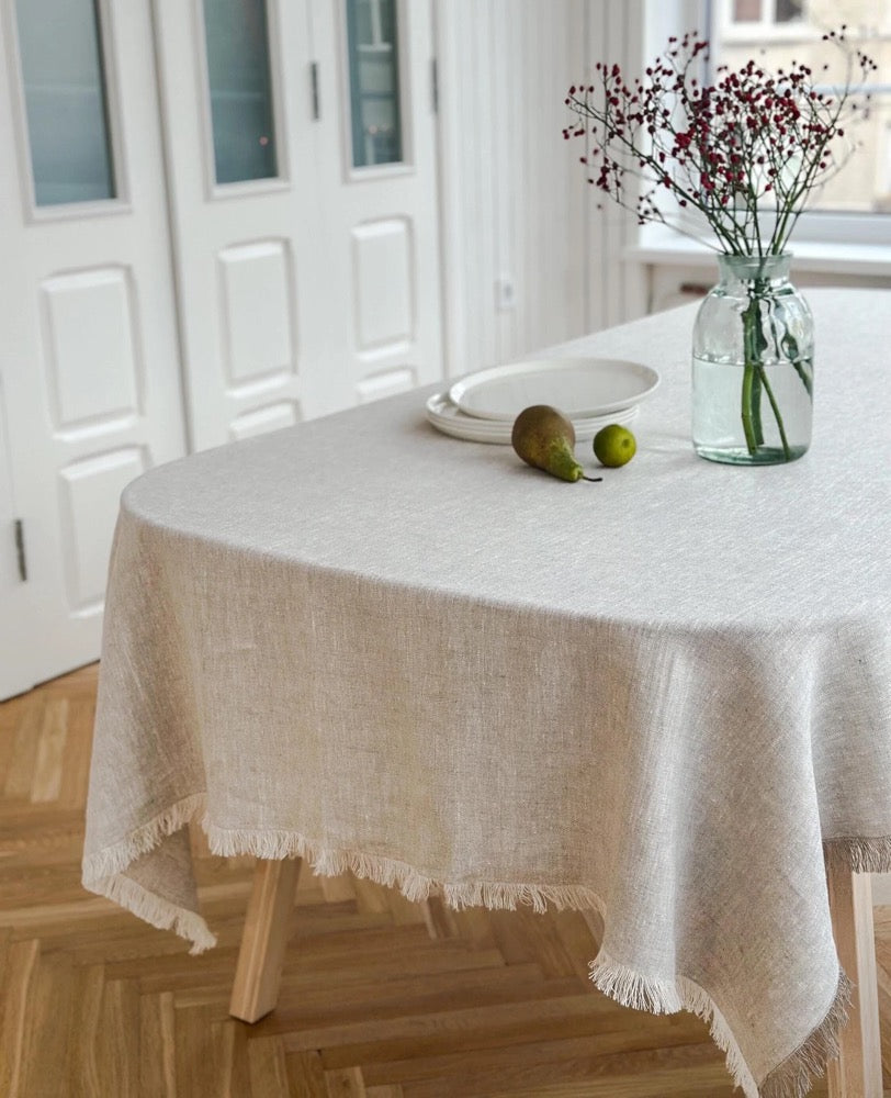 Raw edge linen tablecloth in gray melange with fringes/stylish heavyweight linen tablecloth/linen farm style tablecloth/free shipping