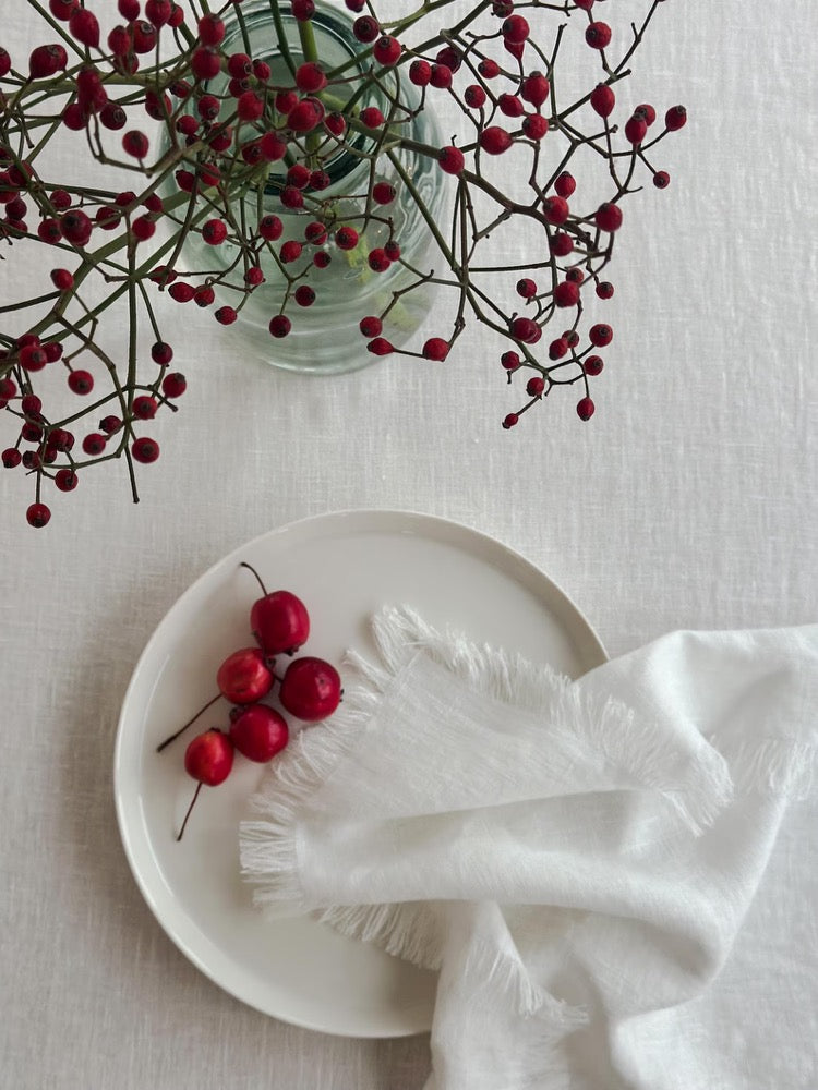 Raw edge washed linen tablecloth in off white with fringes/stylish heavyweight linen tablecloth/linen farm style tablecloth/free shipping